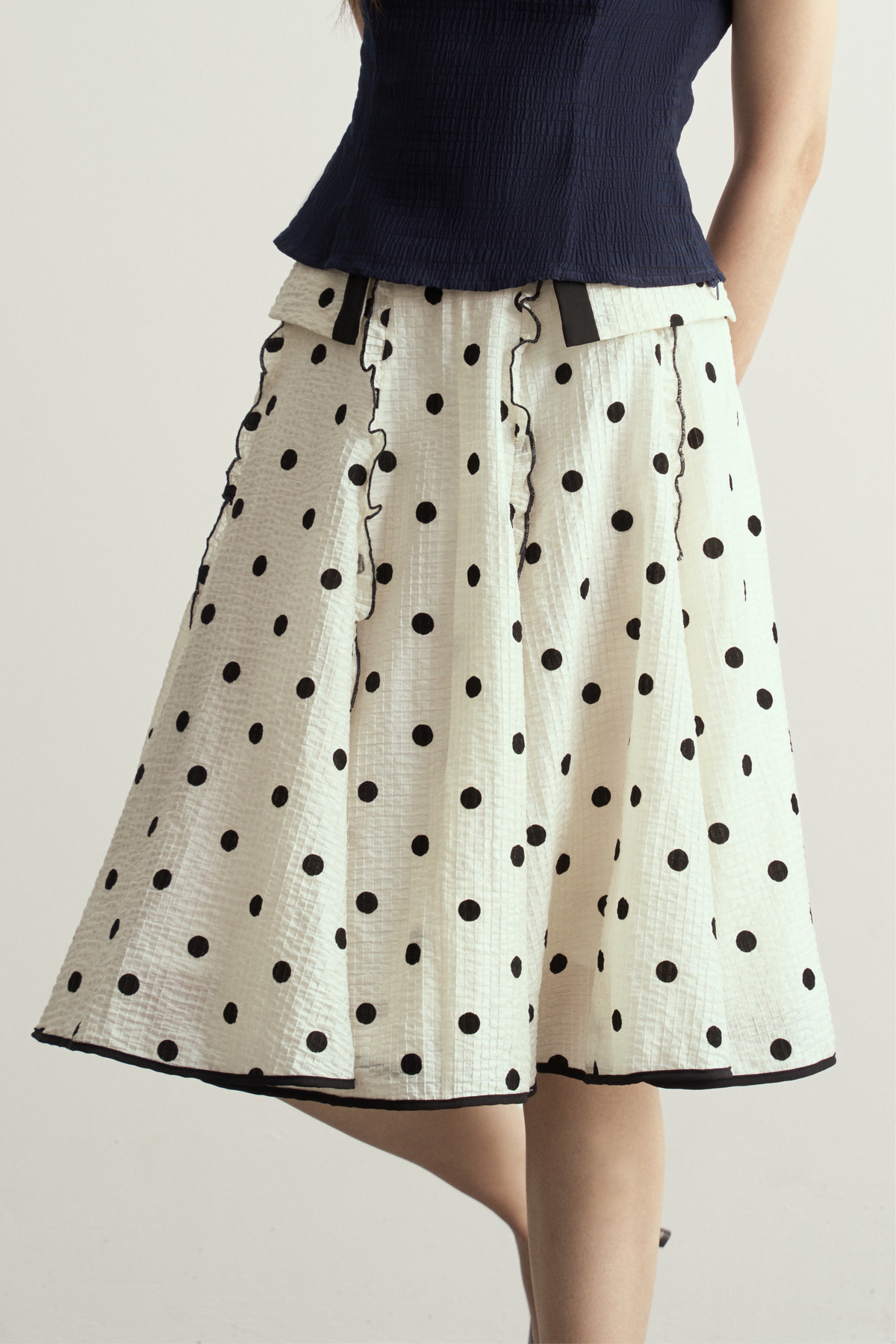 BLACK AND WHITE POLKA DOT A-LINE SKIRT