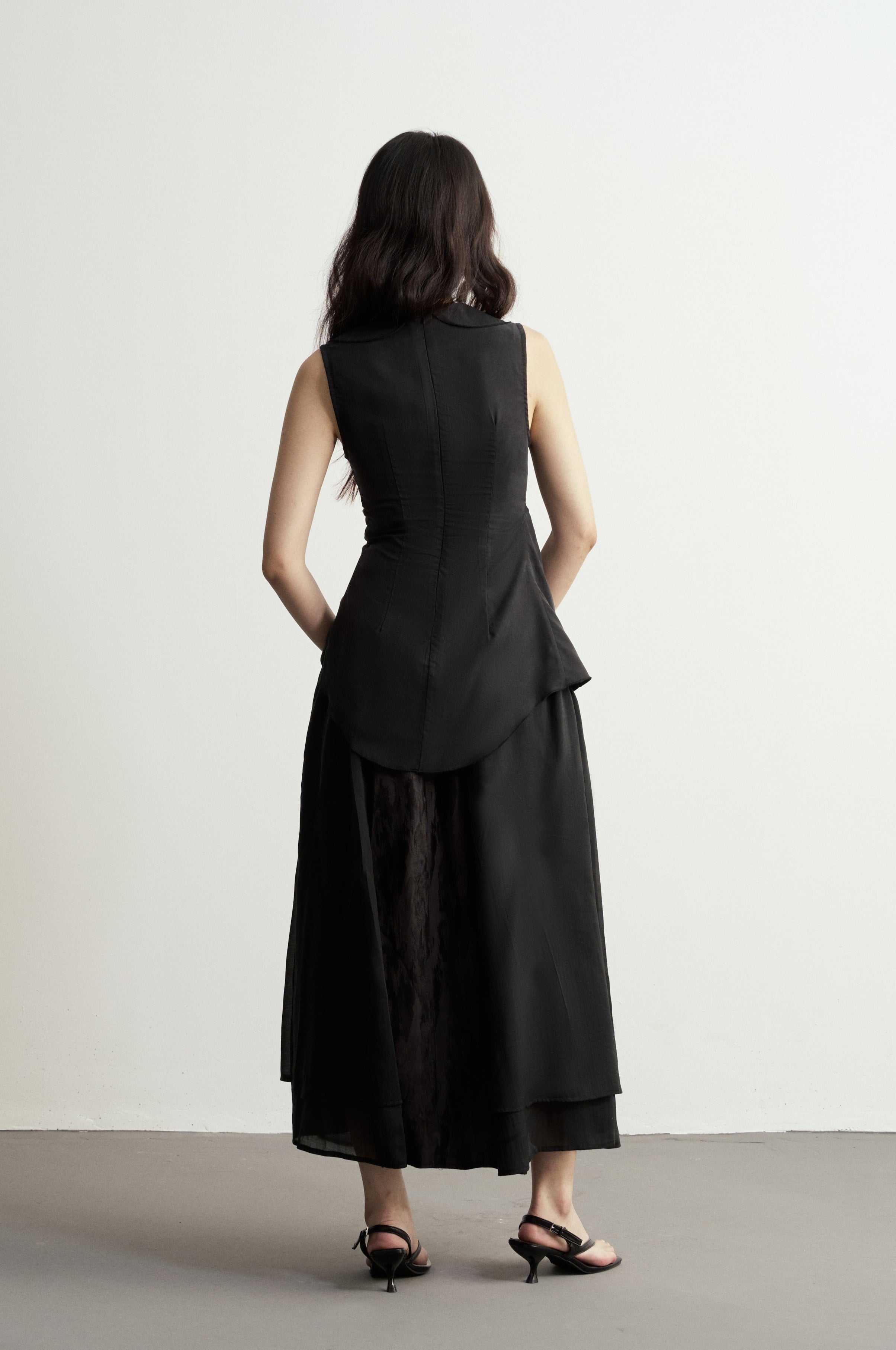Black Jacquard Flared Skirt With Sheer Panels/黑色透紗拼接暗紋傘裙