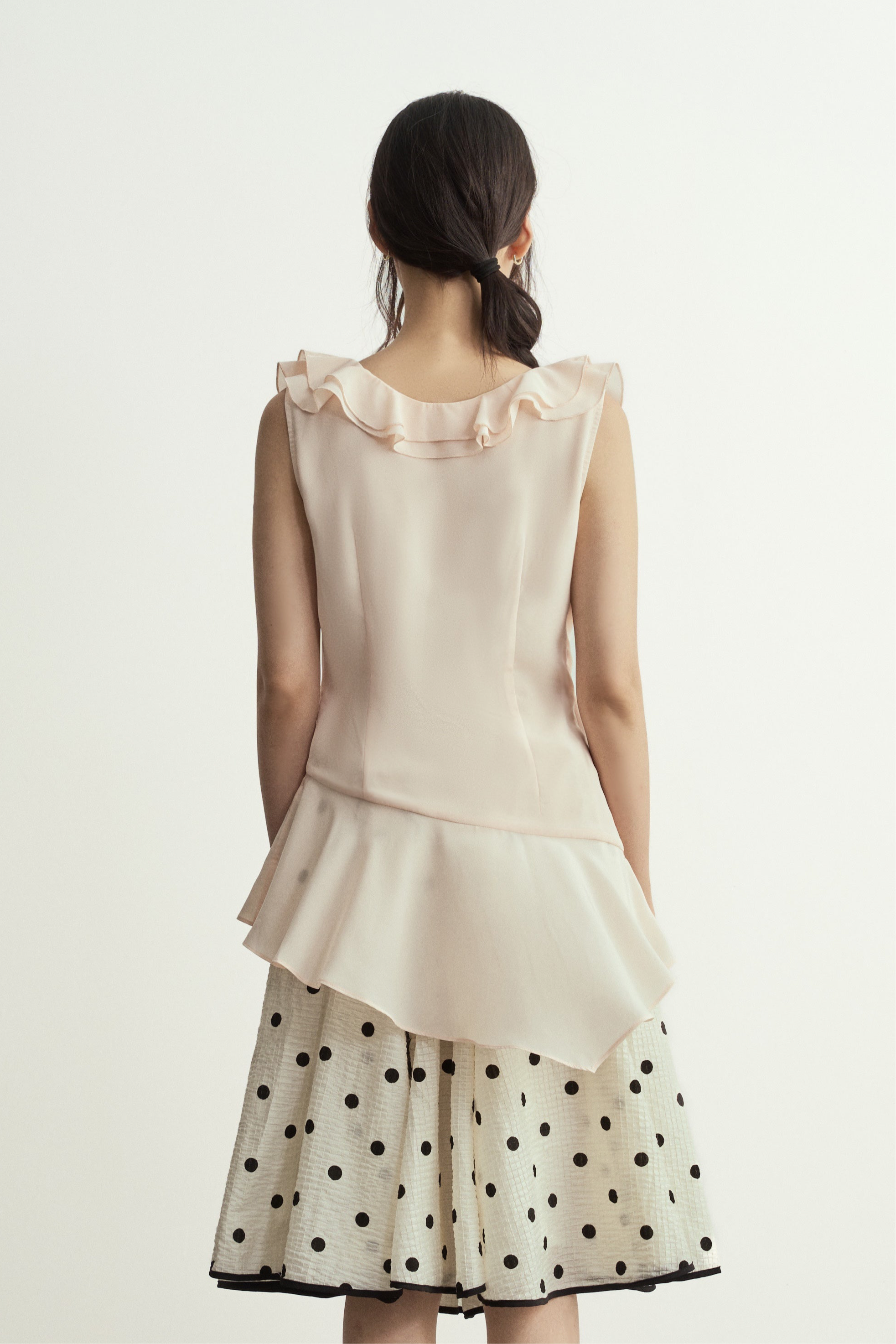 Sheer Pink Ruffle Asymmetrical Sleeveless Top/透粉雙層荷葉邊不對稱長版背心